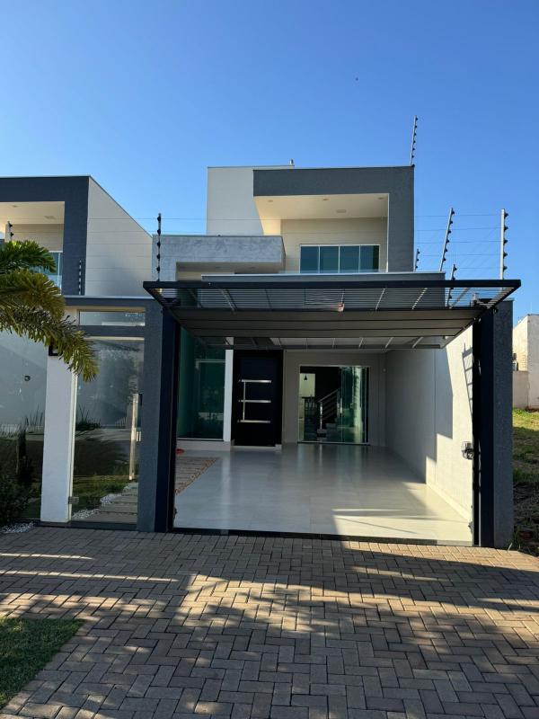 Sobrado à venda no bairro Jardim Dias II, Maringá, Referencia: 2-532-259044