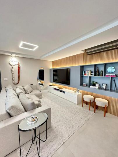 Apartamento à venda no bairro Pioneiros, Balneário Camboriú, Referencia: AP006