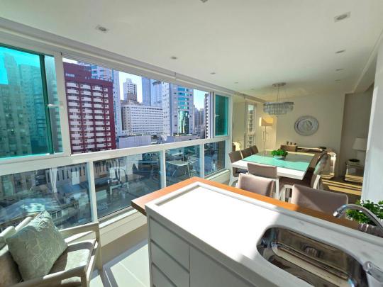 Apartamento à venda no bairro Centro, Balneário Camboriú, Referencia: 15