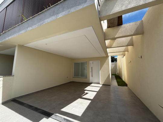 Casa à venda no bairro Ingleses do Rio Vermelho, Florianópolis, Referencia: 10