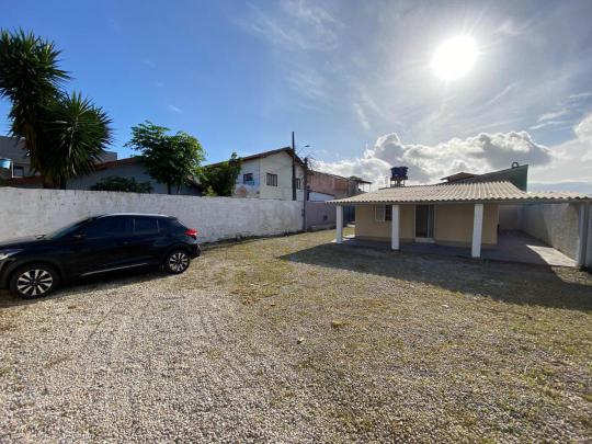 Casa à venda no bairro Ingleses do Rio Vermelho, Florianópolis, Referencia: 11