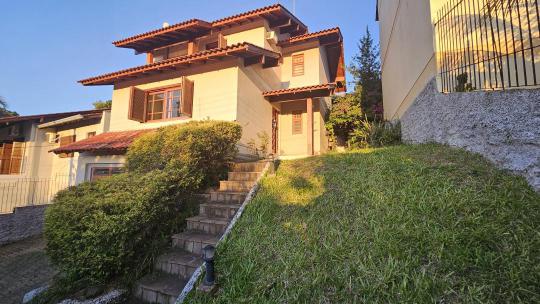 Casa à venda no bairro Boa Vista, Novo Hamburgo, Referencia: 3241