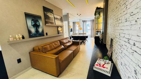 Apartamento Mobiliado à venda no bairro Morretes, Itapema, Referencia: bellac-90