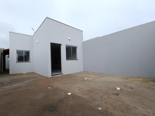 Casa à venda no bairro Jardinópolis, Divinópolis, Referencia: 159
