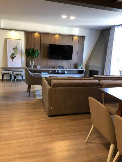 Apartamento à venda no bairro Proximo ao centro, Gramado, Referencia: 50
