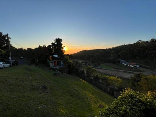 Terreno à venda no bairro Cond. Saint Moritz, Gramado, Referencia: 1360