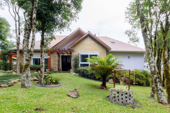 Casa em Condomínio à venda no bairro Vila Suíça, Gramado, Referencia: 1531