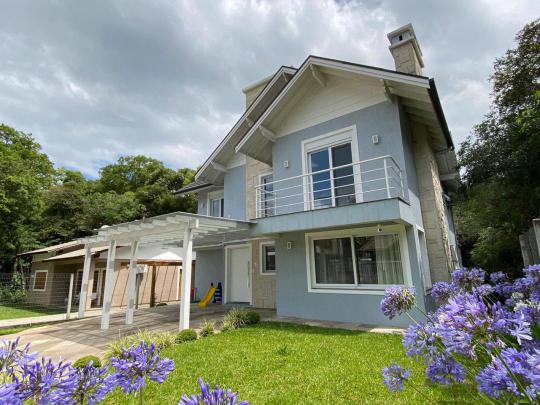 Casa em Condomínio à venda no bairro Carniel, Gramado, Referencia: 1550