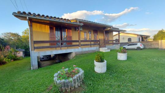 Casa à venda no bairro Laranjinha, Criciúma, Referencia: 248