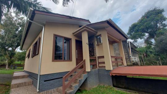 Casa à venda no bairro Primeira Linha, Criciúma, Referencia: 252
