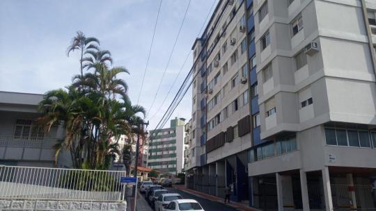 Apartamento à venda no bairro Centro, Criciúma, Referencia: 299