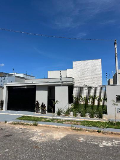 Casa Residencial à venda no bairro Riviera Suíça, Sinop, Referencia: 35
