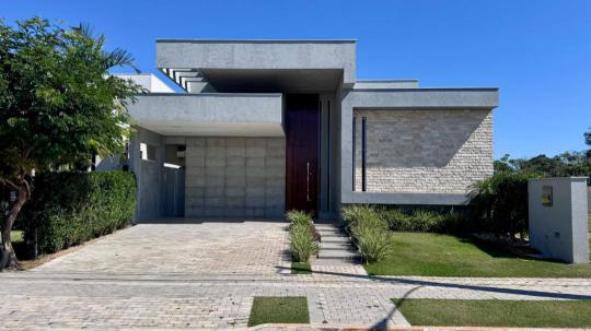 Casa em Condomínio à venda no bairro Alameda das Cores Residencial Sinop, Sinop, Referencia: 101