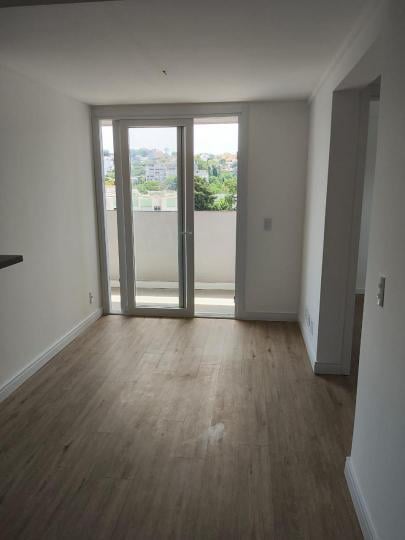 Apartamento à venda no bairro Glória, Porto Alegre, Referencia: 0004