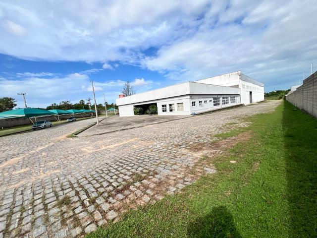 Galpão à venda no bairro Ancuri, Fortaleza, Referencia: GA0004