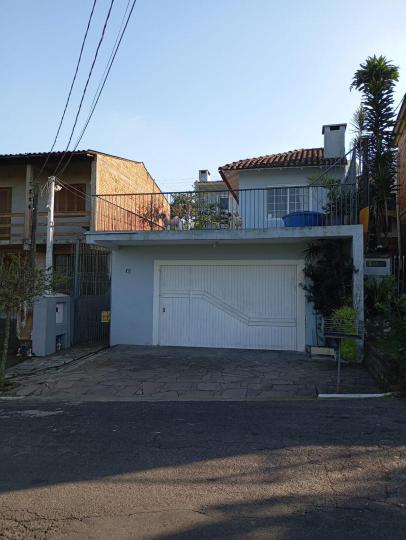 Casa de 3 dormitórios à venda em Santo Afonso, Novo Hamburgo
