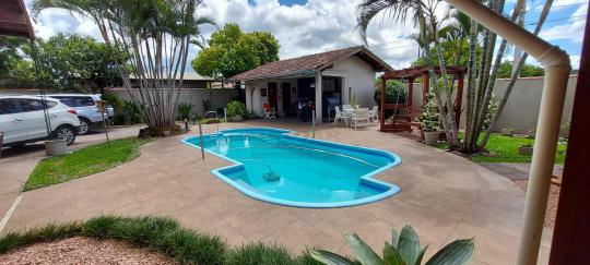 Casas com piscina à venda em Cristo Rei, São Leopoldo, RS - ZAP Imóveis