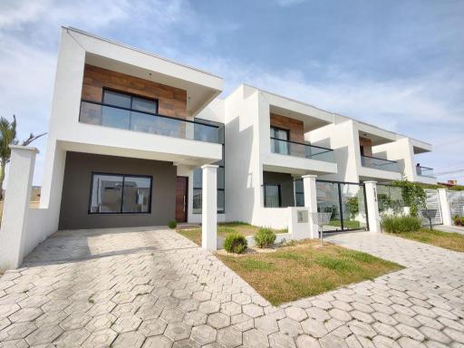 Geminada-Duplex-Triplex à venda no bairro Centro, Imbé, Referencia: I8754