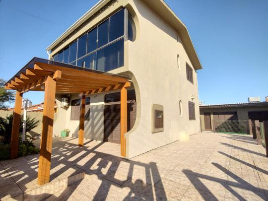 Casa - Sobrado à venda no bairro Centro, Imbé, Referencia: I8126