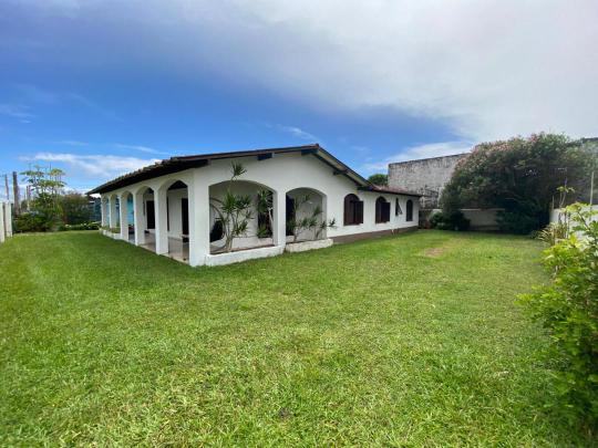 Casa à venda no bairro Santa Terezinha, Imbé, Referencia: M2111