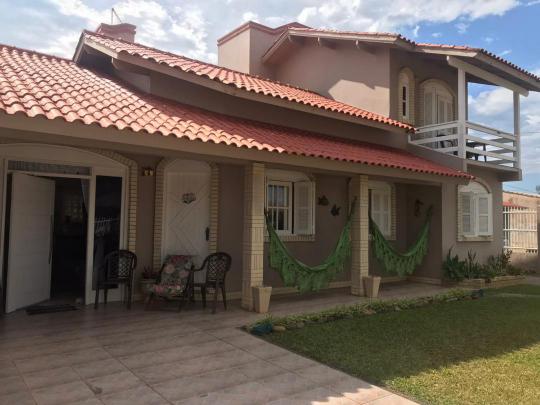 Casa - Sobrado à venda no bairro Nova Tramandaí, Tramandaí, Referencia: 722