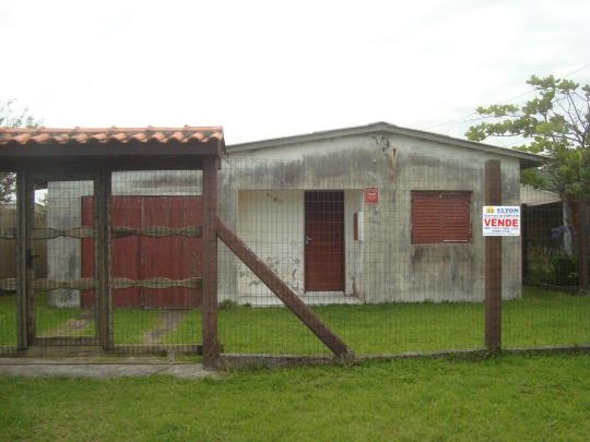 Casa à venda no bairro Centro, Cidreira, Referencia: 617