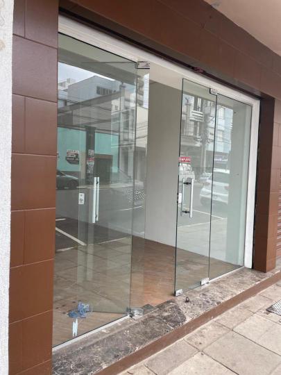 Loja para alugar no bairro Centro, Novo Hamburgo, Referencia: 1860