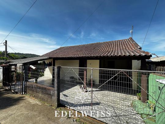 Casa à venda no bairro Bom Pastor, Igrejinha, Referencia: 165483