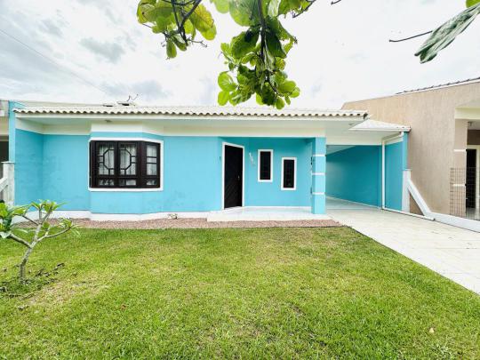Casa à venda no bairro Atlântida Sul, Osório, Referencia: 100