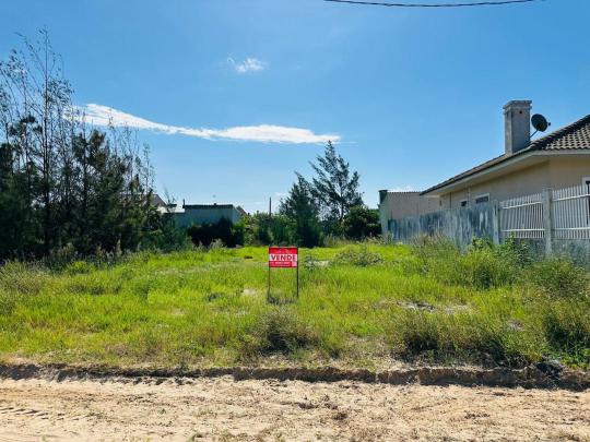 Terreno à venda no bairro Atlântida Sul, Osório, Referencia: T43