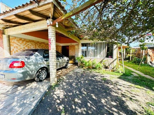 Casa à venda no bairro Atlântida Sul, Osório, Referencia: 099