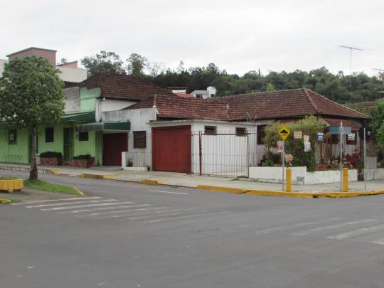 Casa - Sobrado à venda no bairro Centro, Campo Bom, Referencia: 1069