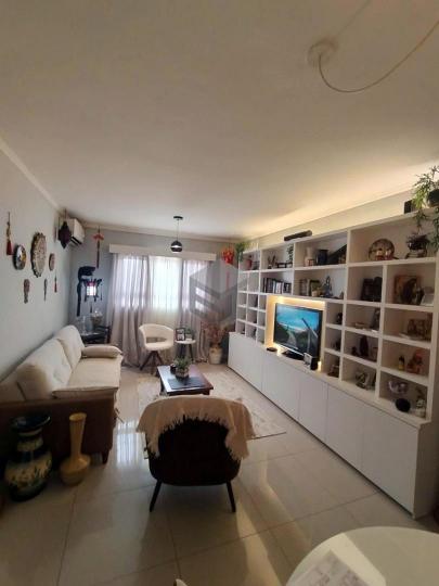 Apartamento à venda no bairro Rio Branco, Novo Hamburgo, Referencia: 8362