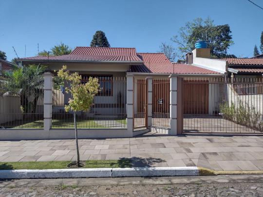 Casas à venda Cristo Rei, São Leopoldo - RS