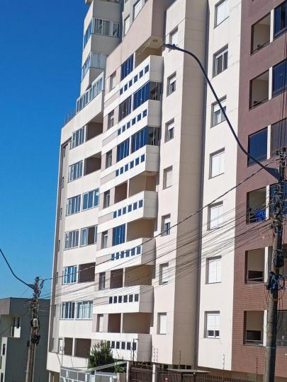 Apartamento à venda no bairro Petrópolis, Caxias do Sul, Referencia: 1994