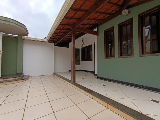 Casa para alugar no bairro Novo Amazonas, Itabira, Referencia: IM-1458