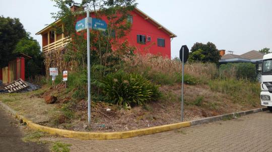 Terreno à venda no bairro Concordia, Ivoti, Referencia: 131927