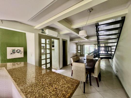 Casa à venda no bairro CENTRO, TRAMANDAI, Referencia: 4701