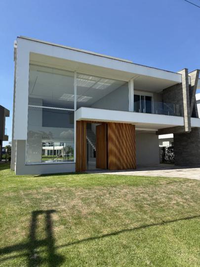 Casa Condomínio à venda no bairro CENTRO, XANGRI-LÁ, Referencia: 4817