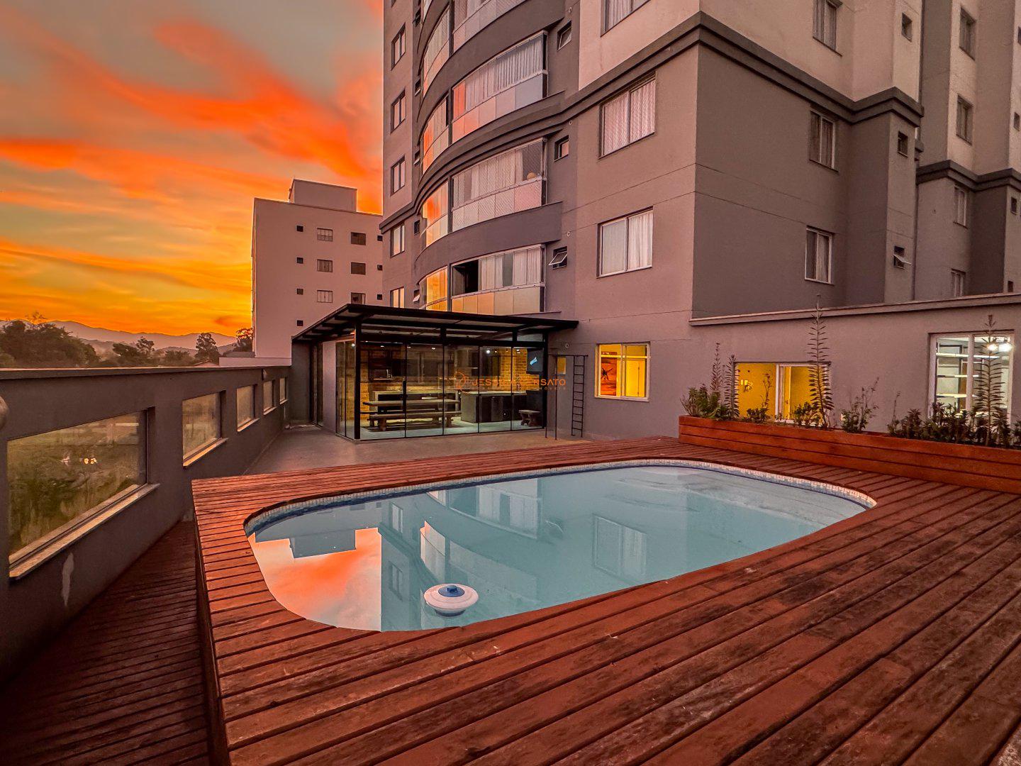 Apartamento de 3 quartos, 450m² no bairro Centro I, em Brusque | Eu Corretor