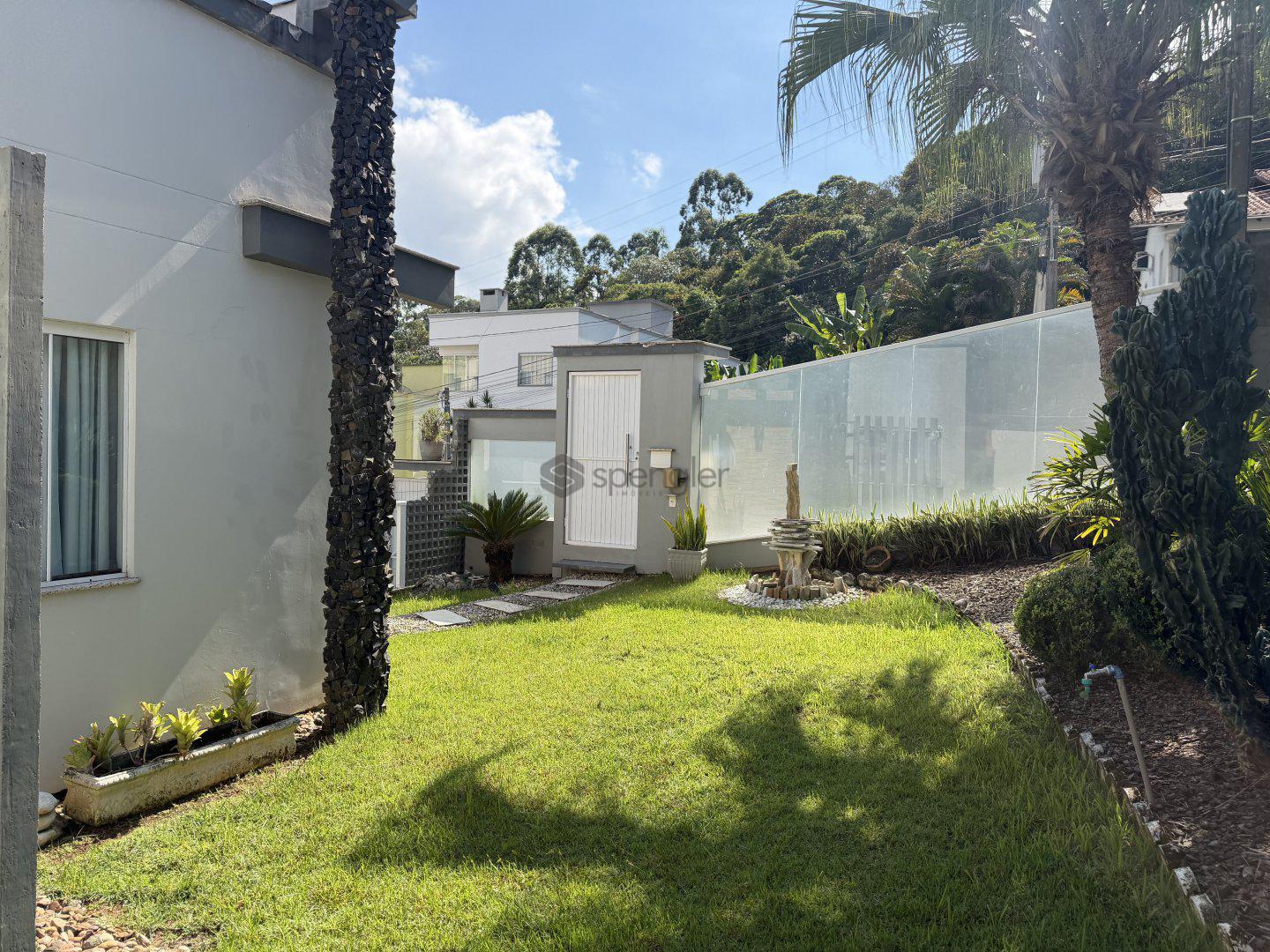 Casa ampla no bairro Gasparinho, em Gaspar REF: CA0882 — foto 4